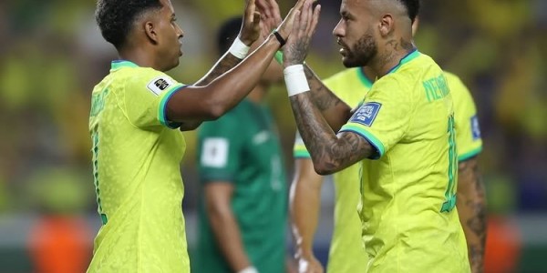 华体会体育官方皇马的赞助商-偶像的关怀！内马尔为罗德里戈送上生日祝福：祝你一切顺利！